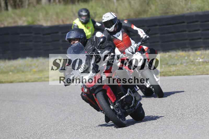 /01 02.04.2026 MAZ ADR/Gruppe gelb Gruppe gruen/80